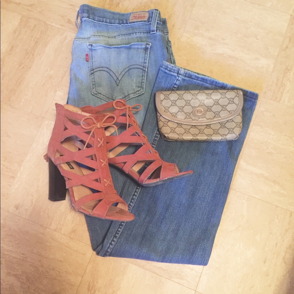 Stonewash Denim Levi’s 524 Superlow bootcut Jr 15